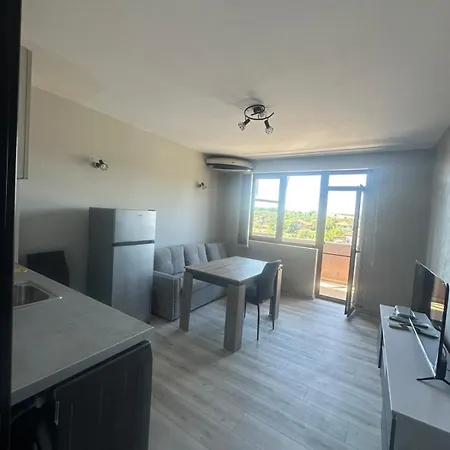 Apartment велкови 1
